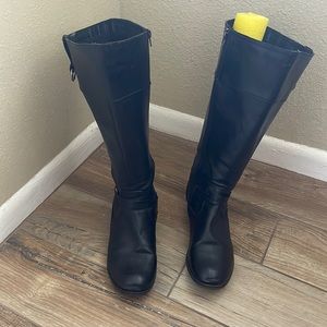 Black Wide Calf Boots